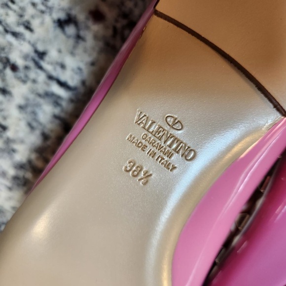NEW Valentino Garavani Rockstud Patent Barbie Pink Leather Flats Size 38.5 - Picture 11 of 12